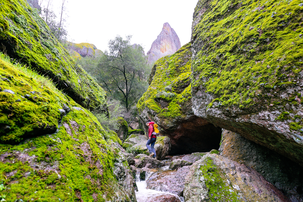 Hiking the Old Pinnacles Trail to Balconies trail in pinnacles and entering the balconies cave