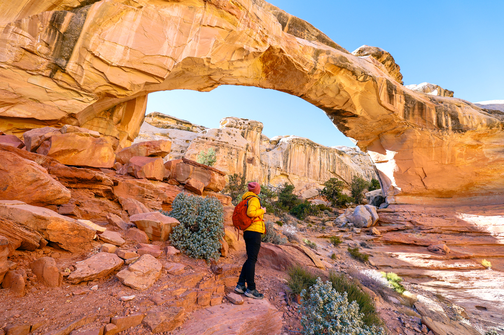 Hickman Bridge in Capitol reef national park