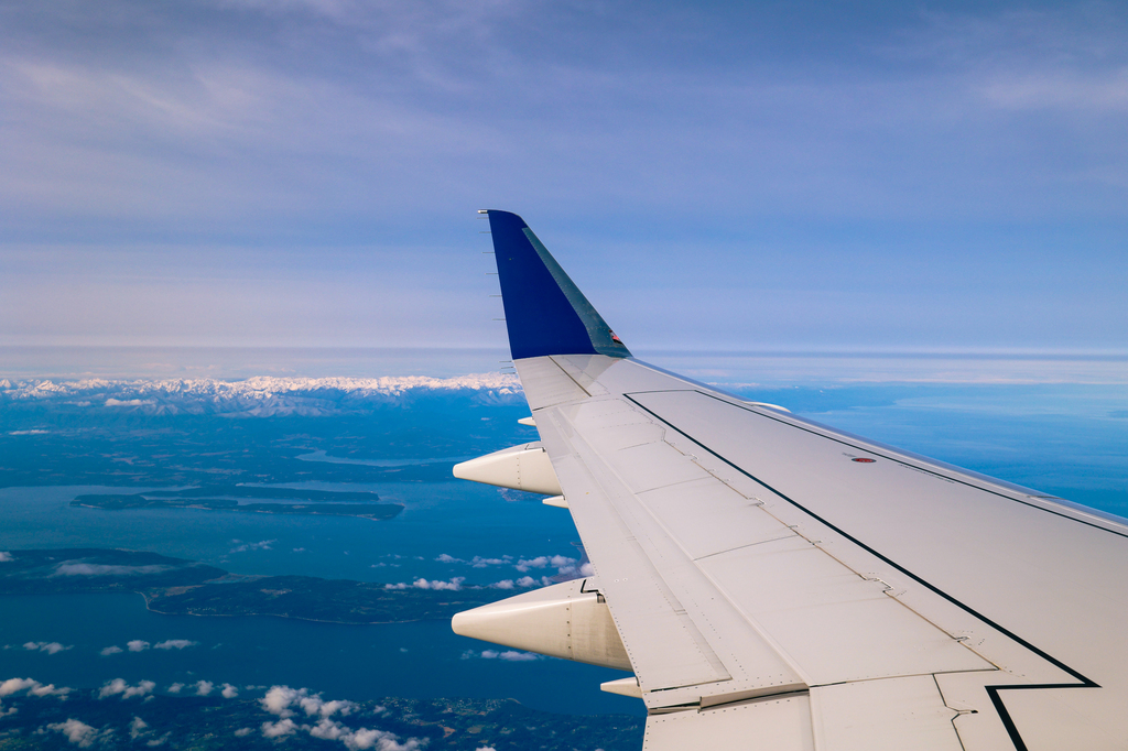 West jet and Delta airplane flying from Seattle to Vancouver, BC before stopping in Edmonton.