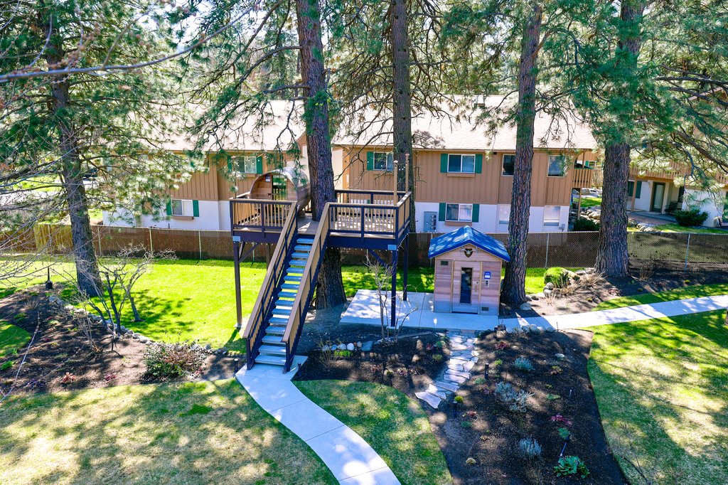 Relax in the saunas and hot tub at the Blue Elk Inn  

