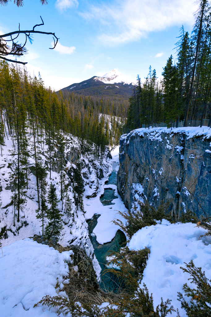 Sunwapta Falls in winter in Jasper National Park