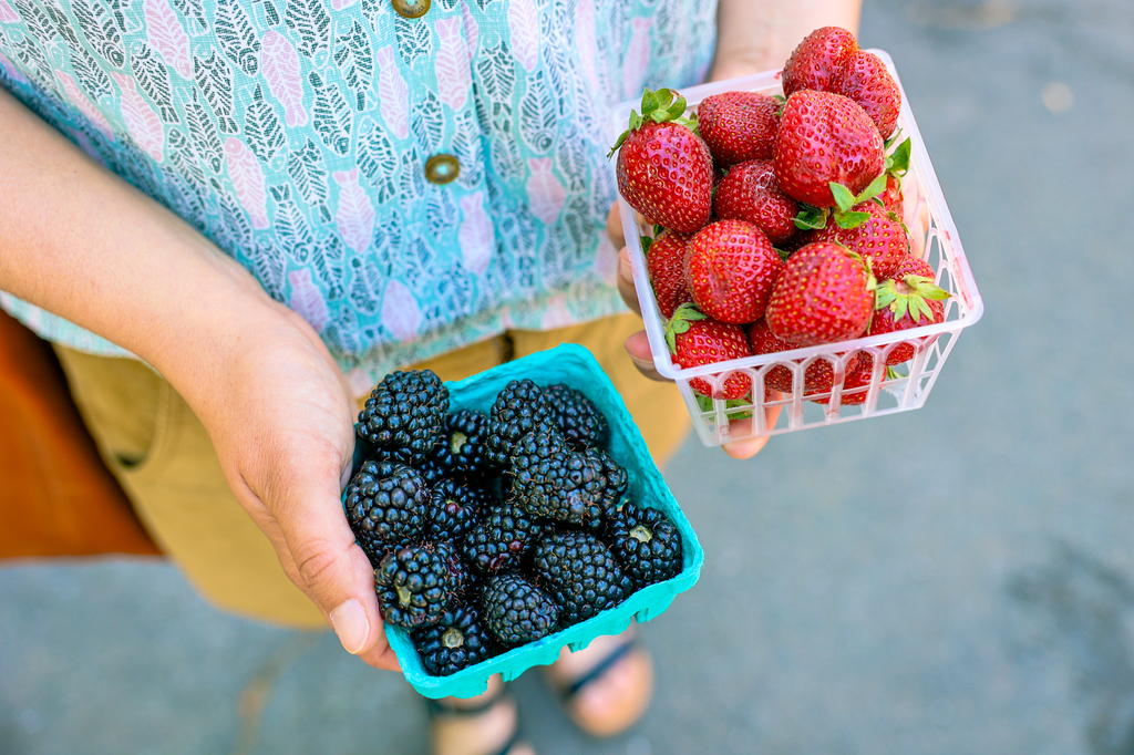 Berries at the Chico certified farmers market in California