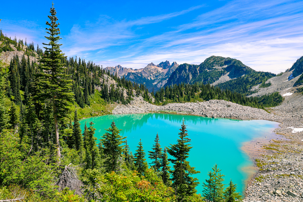 Lewis Lake in the North Cascades of Washington