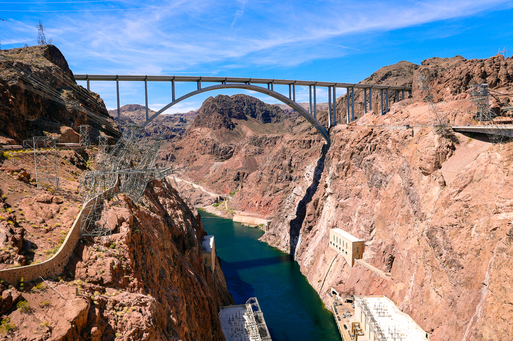 Tour Hoover Dam